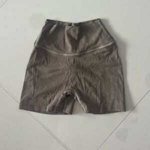Crop Shop Boutique, fade scrunch shorts, khaki, size S, like new